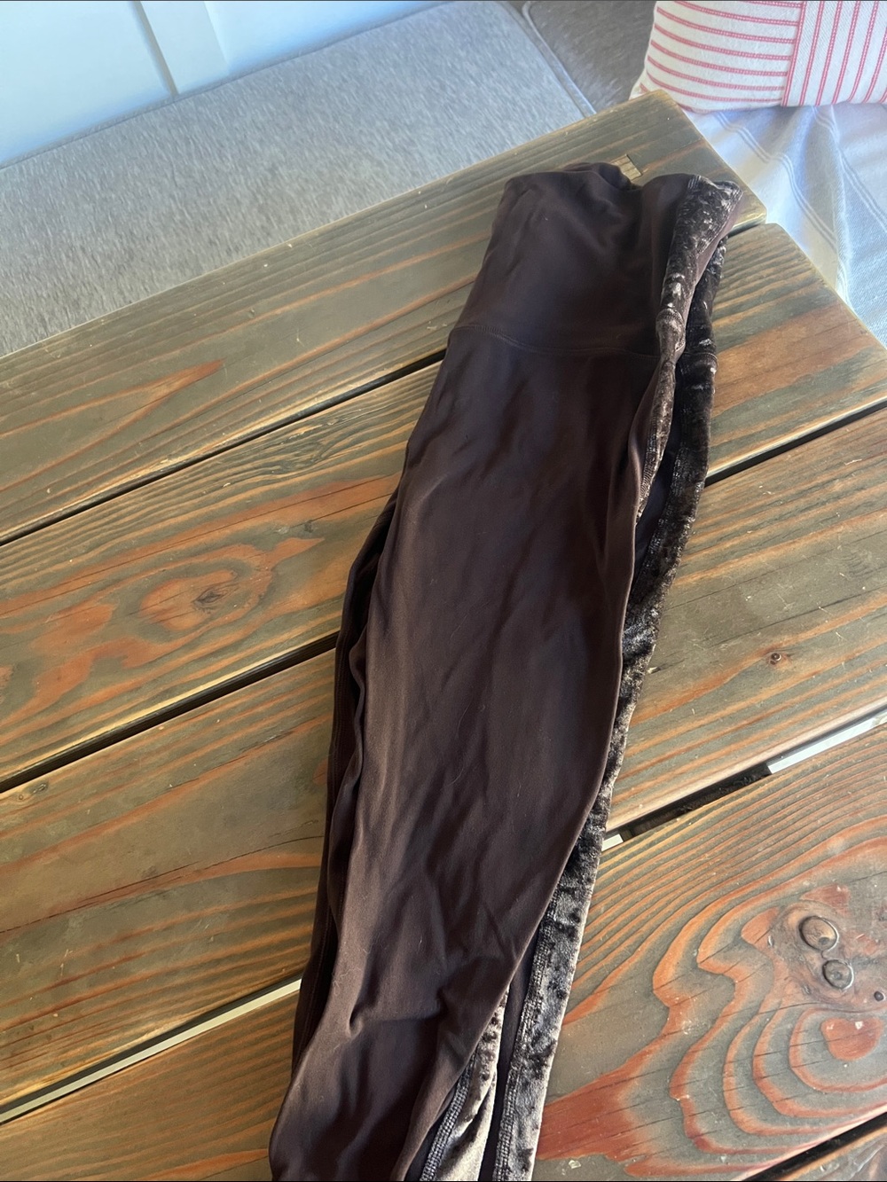 Women’s Brown  Lululemon leggings